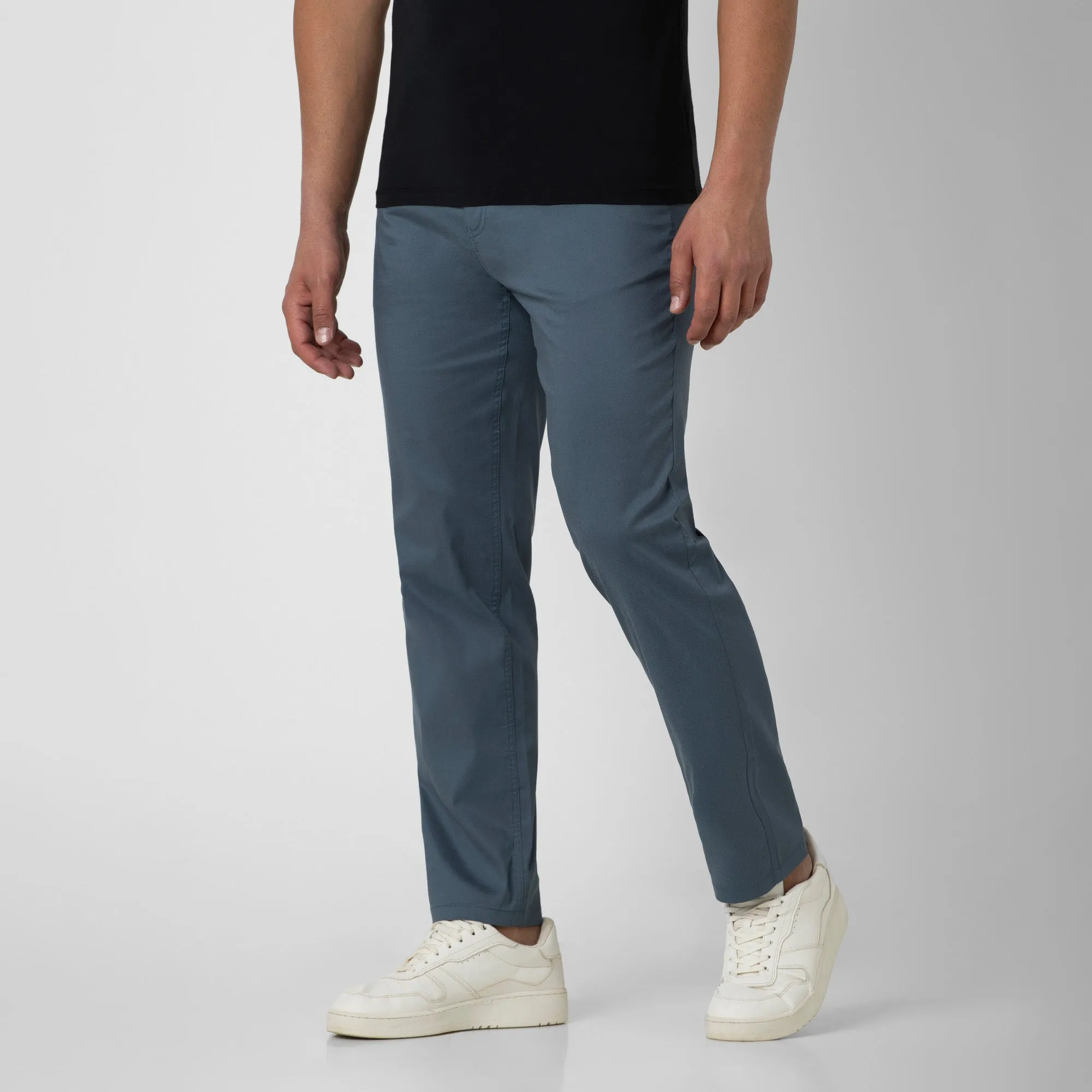 Essential 5-Pocket Pant