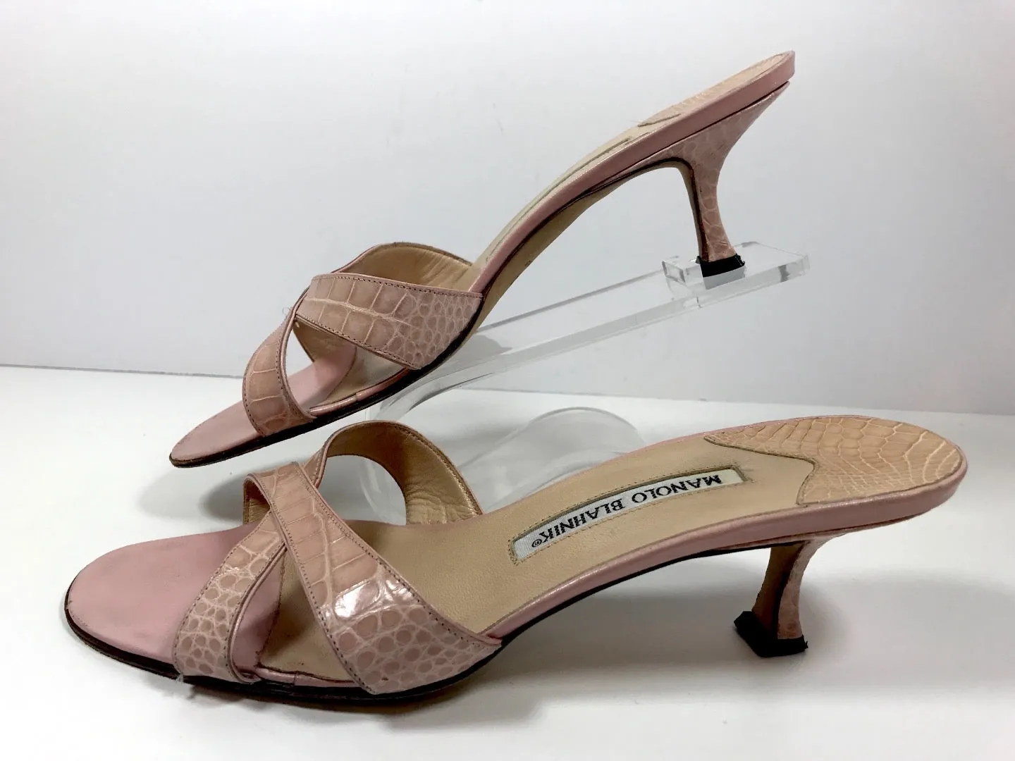 MANOLO BLAHNIK Pink Crocodile Cross Strap Sandal Slide Heel Size 7 1/2