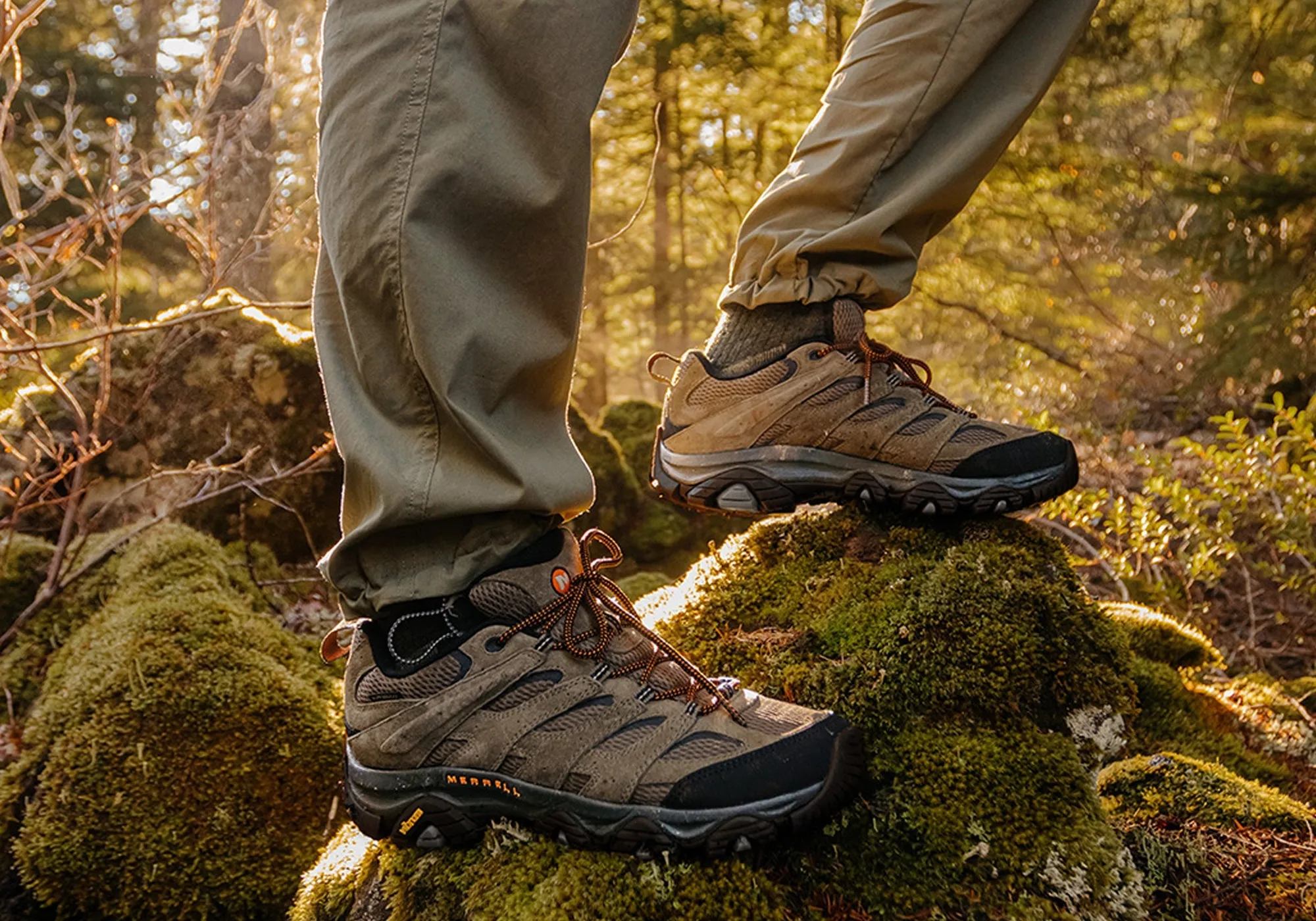 Merrell Moab 3 Comfortable Leather Mens Hiking Shoes