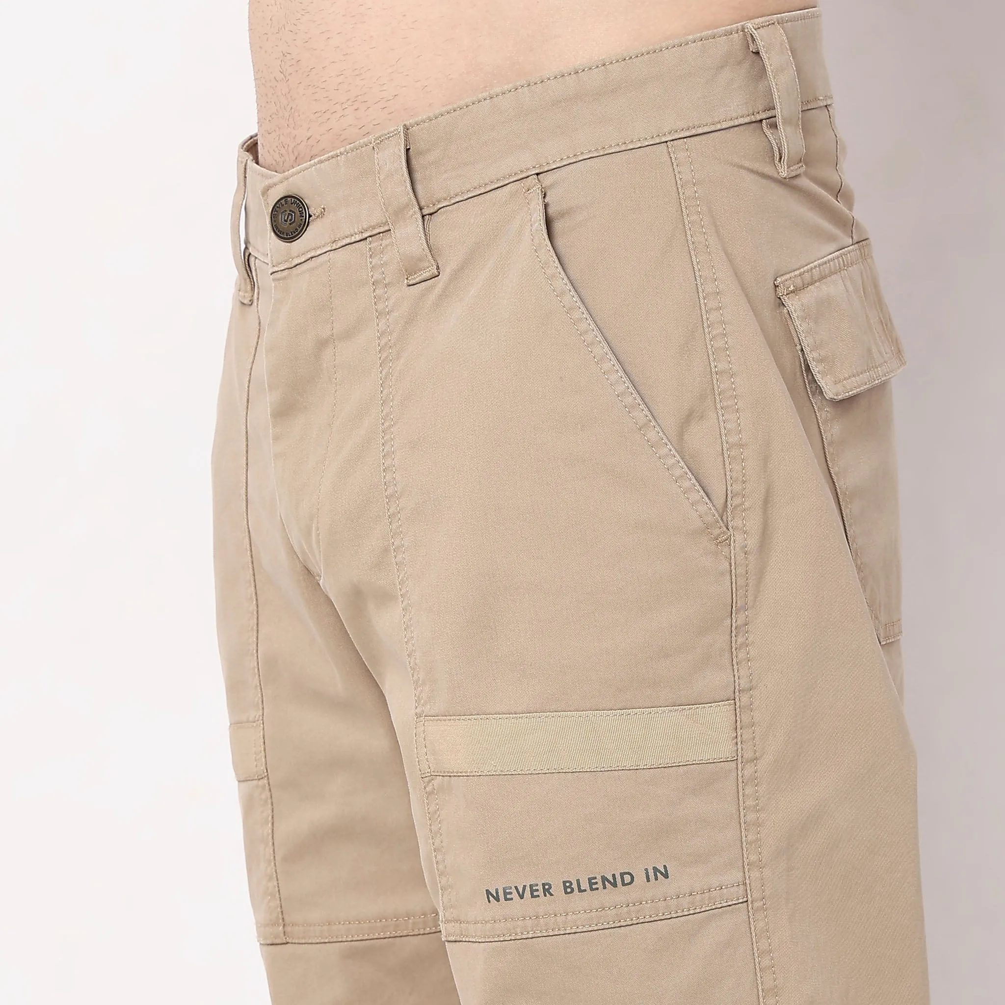 Mid Rise Signature Cargo Pants