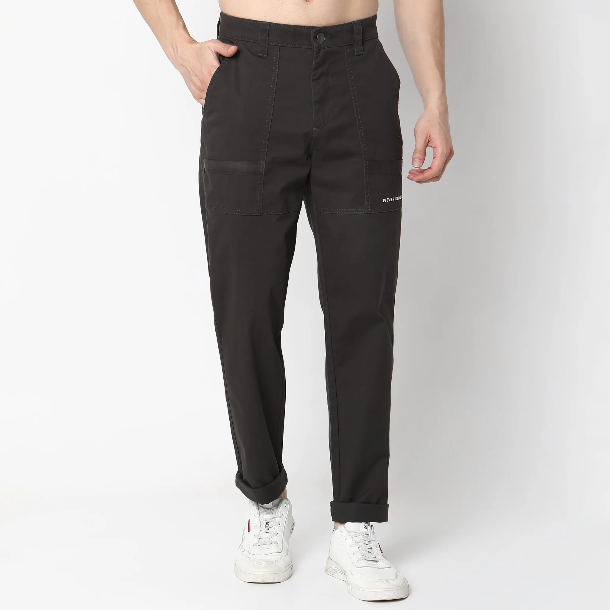 Mid Rise Signature Cargo Pants