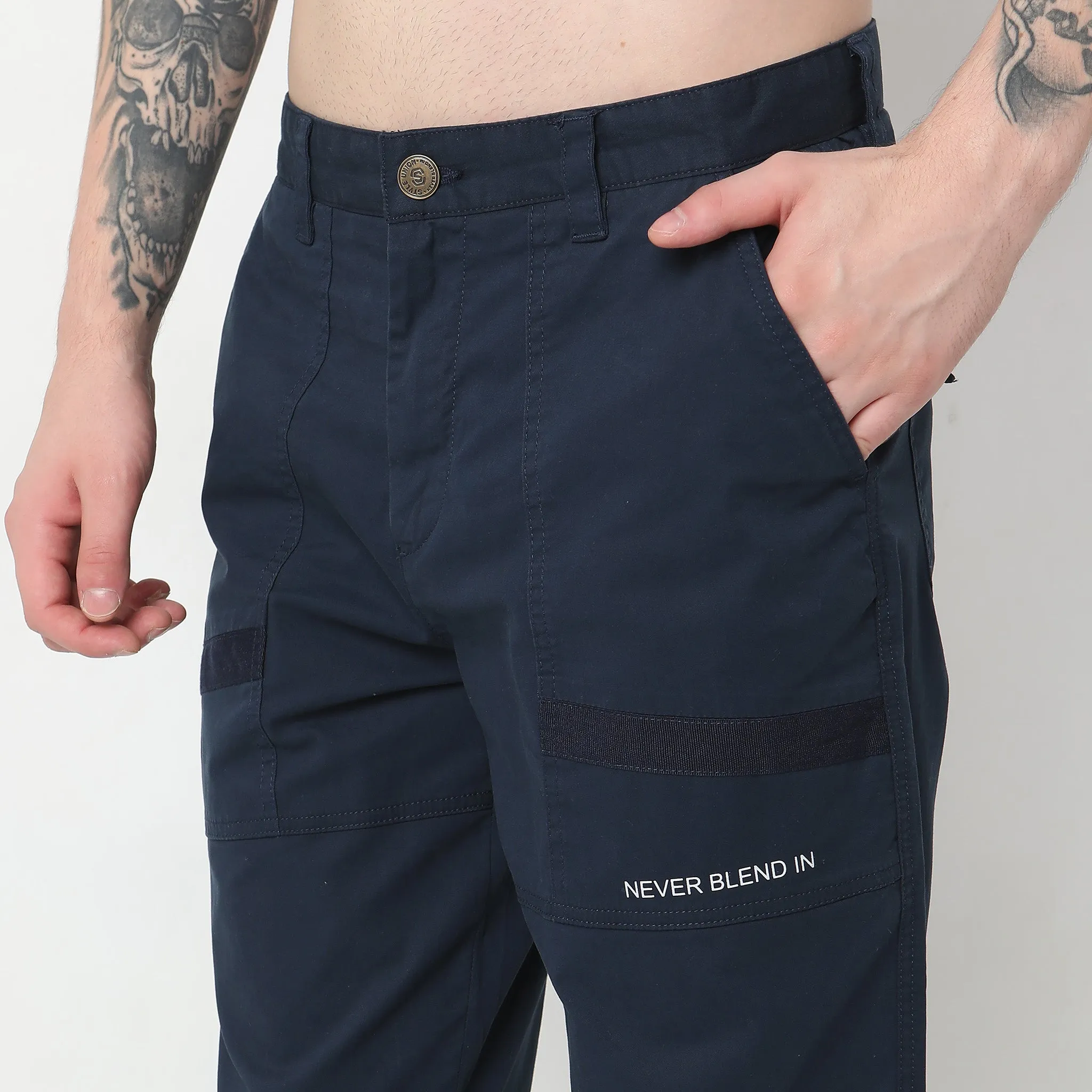 Mid Rise Signature Cargo Pants