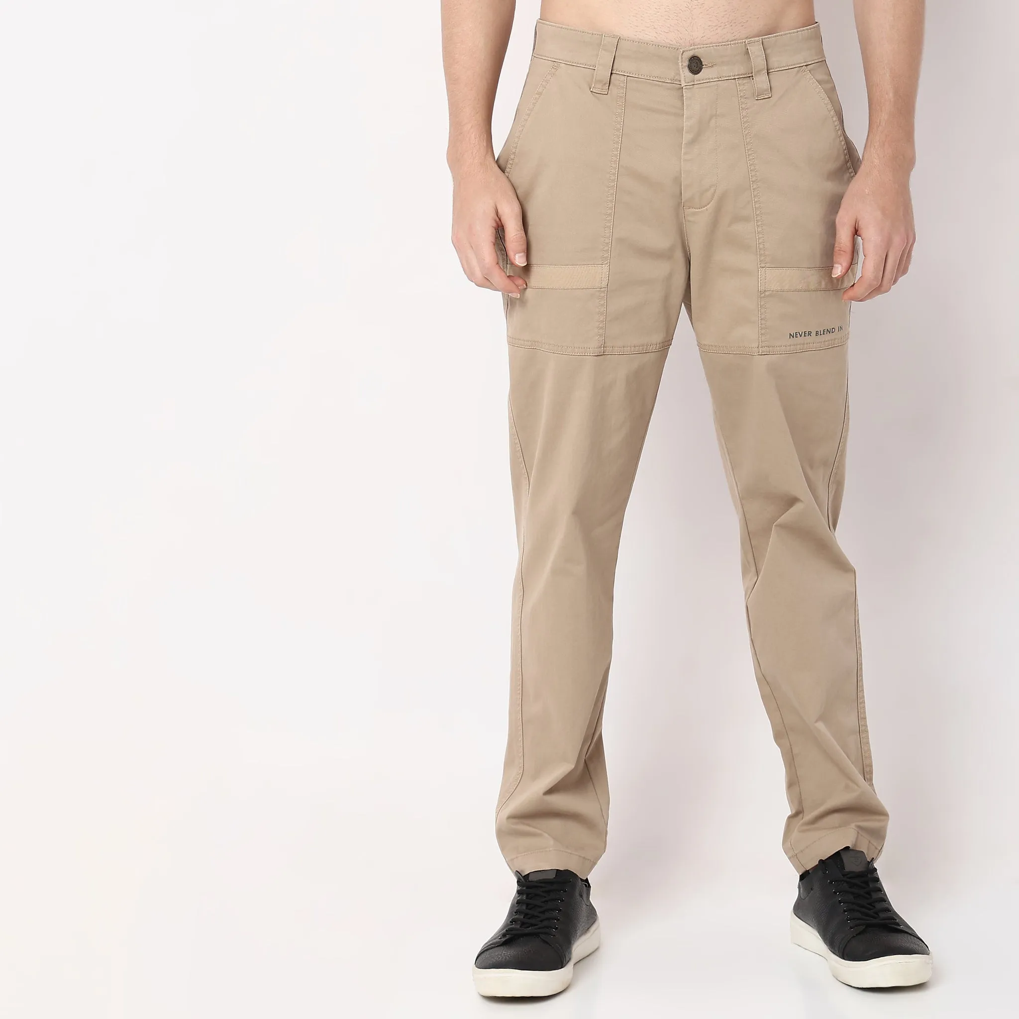 Mid Rise Signature Cargo Pants