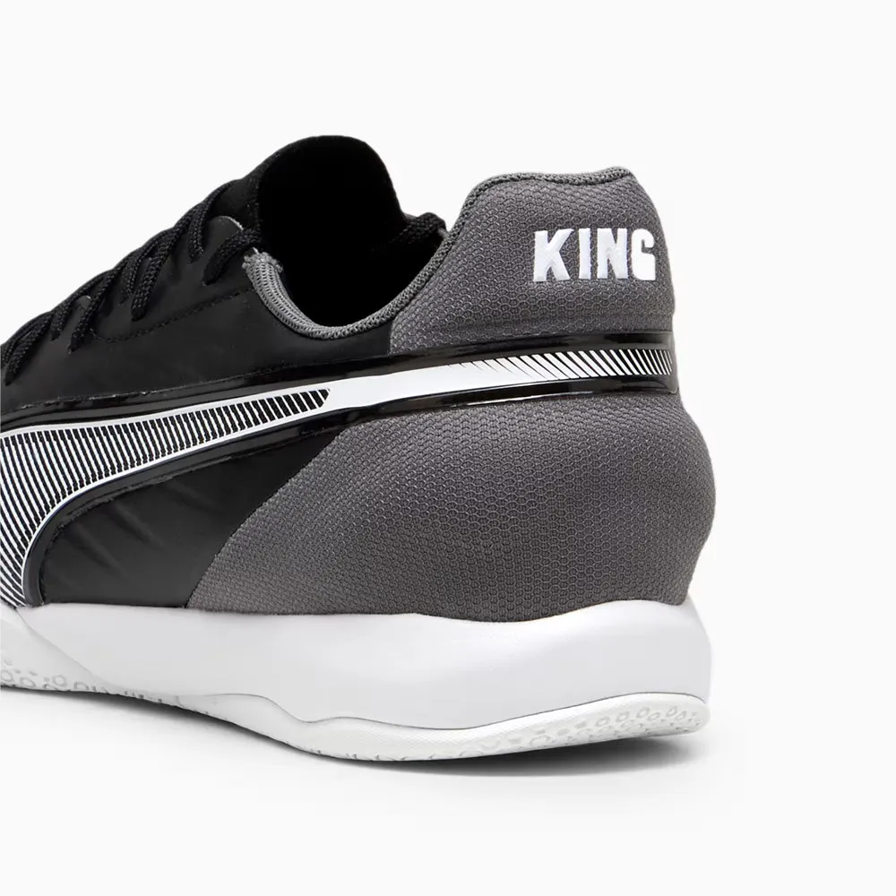 Puma King Match IT Indoor Football Shoes (Black/White)