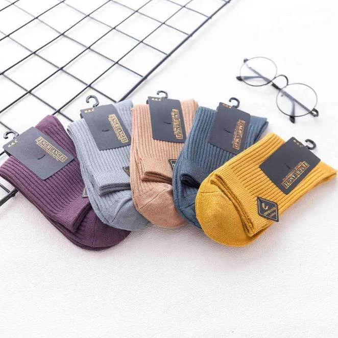 Socks men's autumn and winter new double needle Solid Color Japanese retro couple medium tube cotton socks